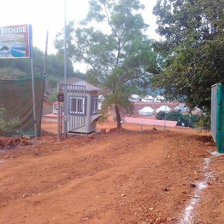 White House Beach Resort Gokarna  Luaran gambar